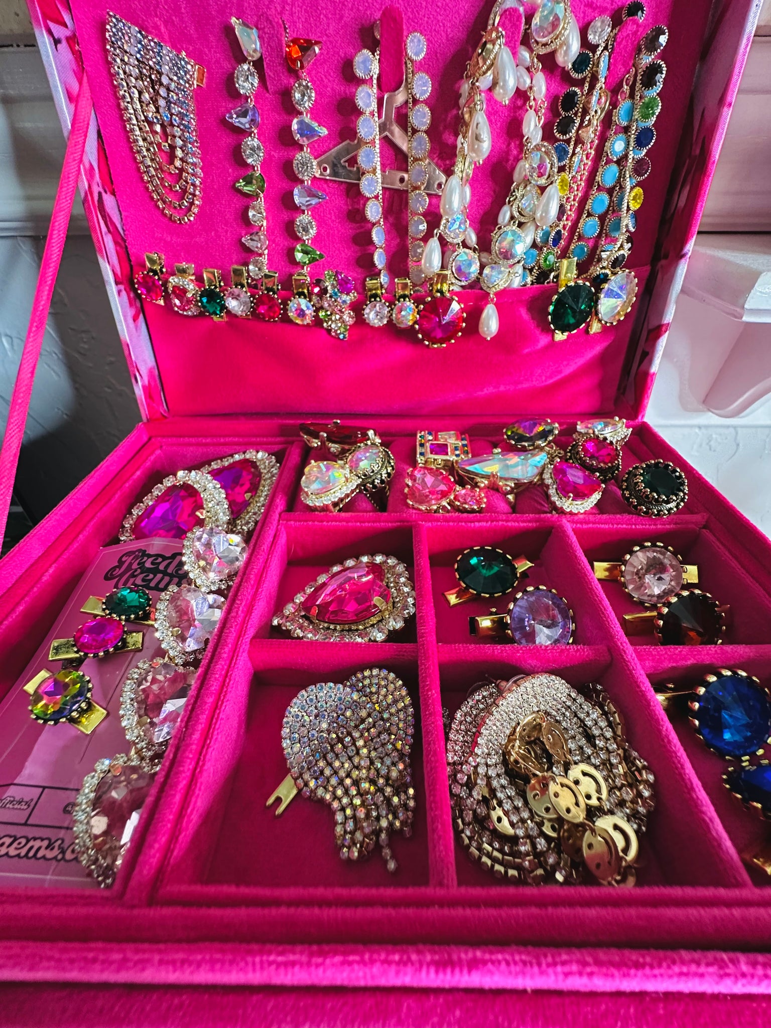 The Gem Jewelry Box