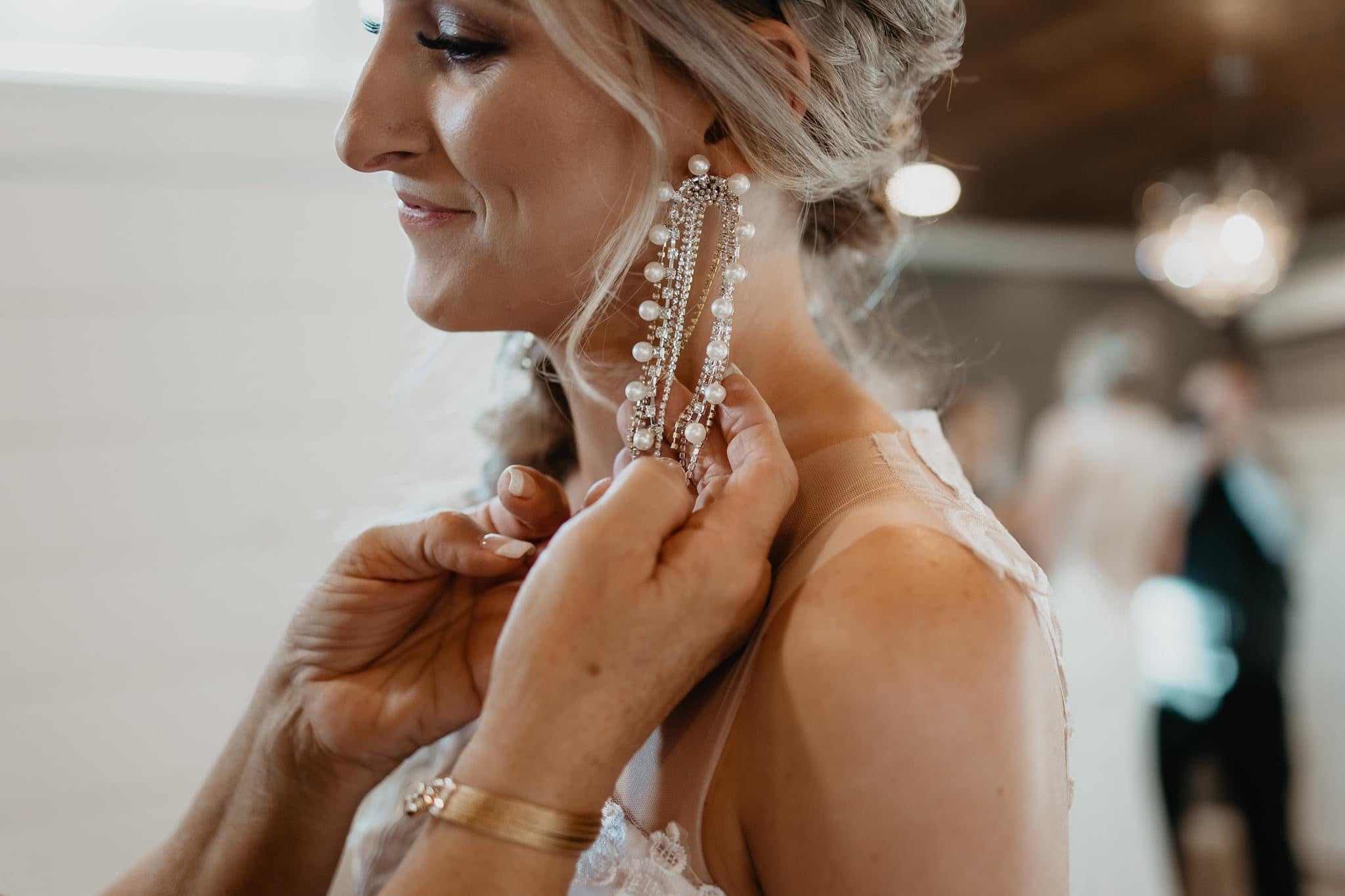 [Handmade Hair clips, Headbands and Statements Earrings] - [Hair Candy By Han]